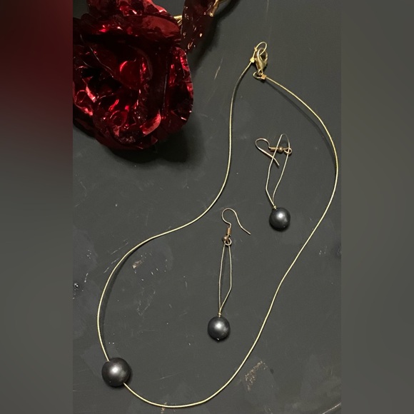 🖤TAHITAN PEARLS, Gold chain and earrings🖤 - Picture 11 of 13